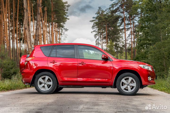 Toyota RAV4 2.0 CVT, 2011, 194 700 км