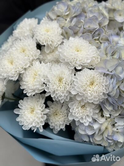 Букет из роз. Гортензий