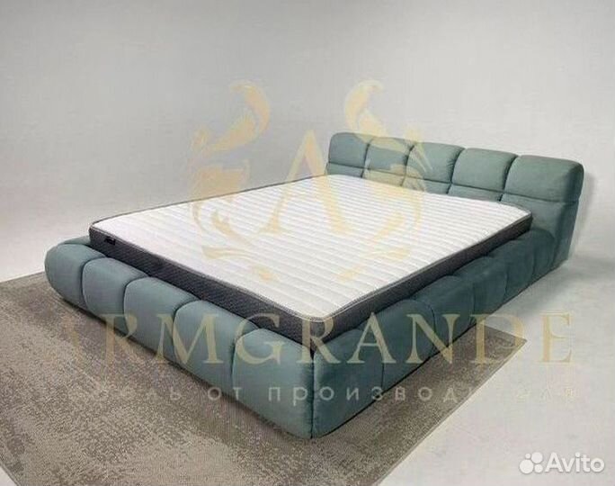 Кровать с мягким изголовьем под заказ