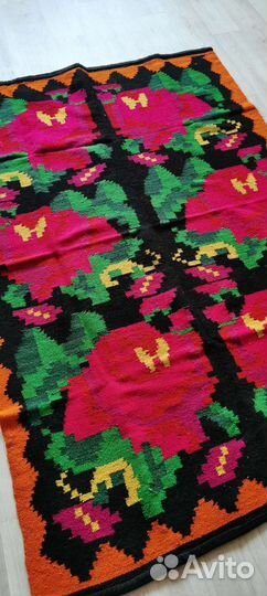 Ковер ручной работы