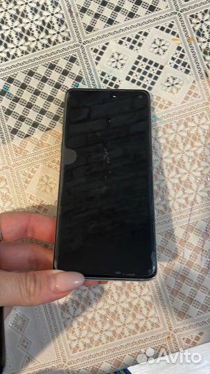 Samsung Galaxy S10, 8/128 ГБ