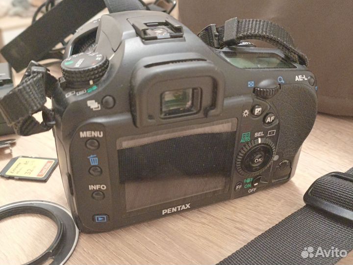 Зеркальный фотоаппарат Pentax k20d