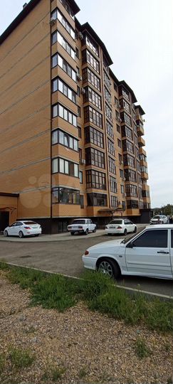 1-к. квартира, 42 м², 3/9 эт.