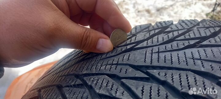 Nokian Tyres Hakkapeliitta 2 235/55 R17 103R