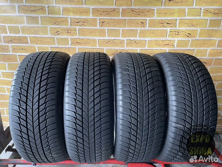 Bridgestone Blizzak LM-001 245/50 R19 105V