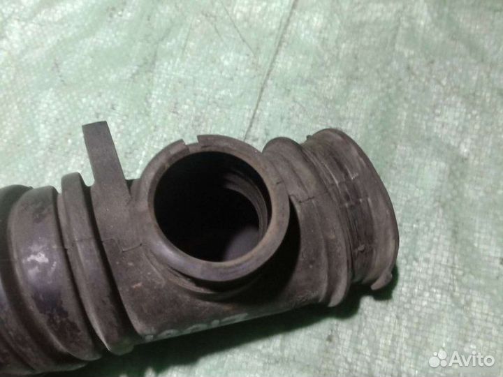 Гофра на впуск Toyota Carina E седан 1.6 4A-FE