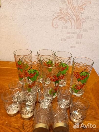 Рюмки и стаканы