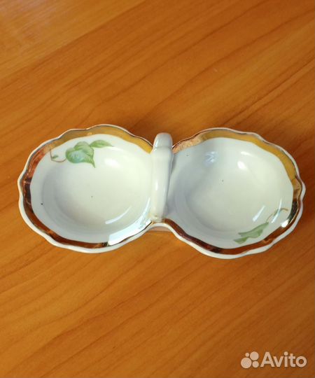 Фарфоровая соусница - горчичница СССР