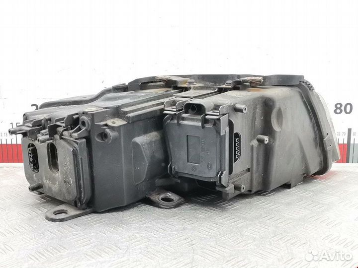 Фара передняя для Audi A8 D3 4E0941029P