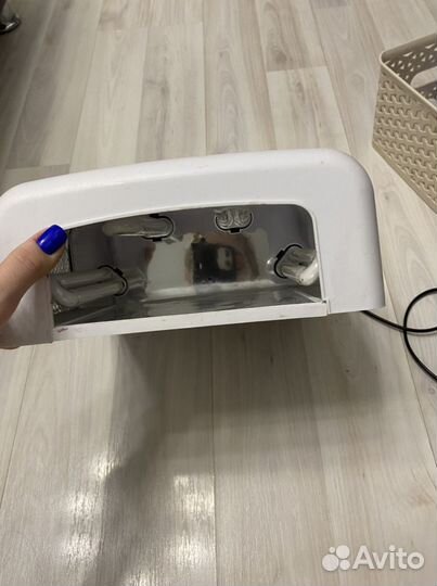 Уф лампа для ногтей