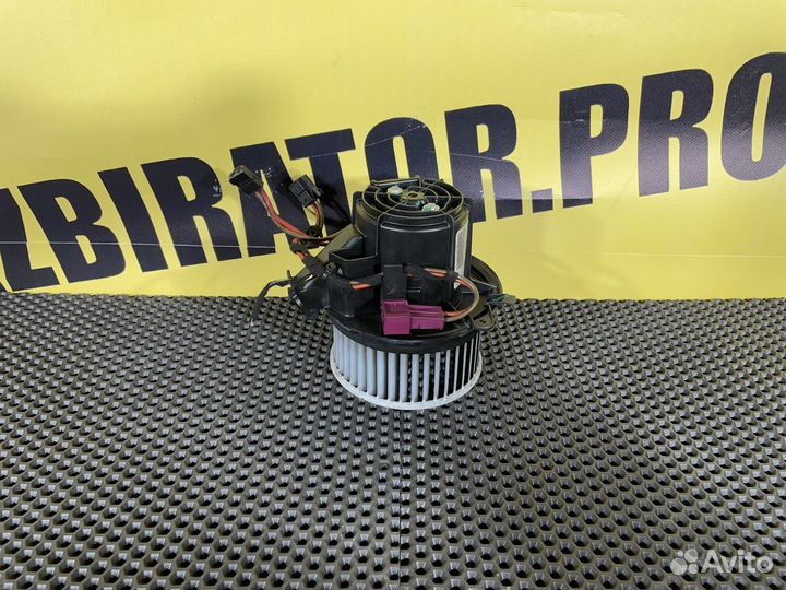 Моторчик отопителя