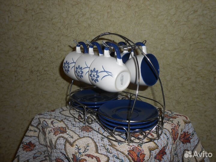 Сервиз на подставке (подарочный): 6 чашек,6 блюдец