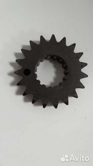 Шестерня кпп снегохода Рысь. Z19