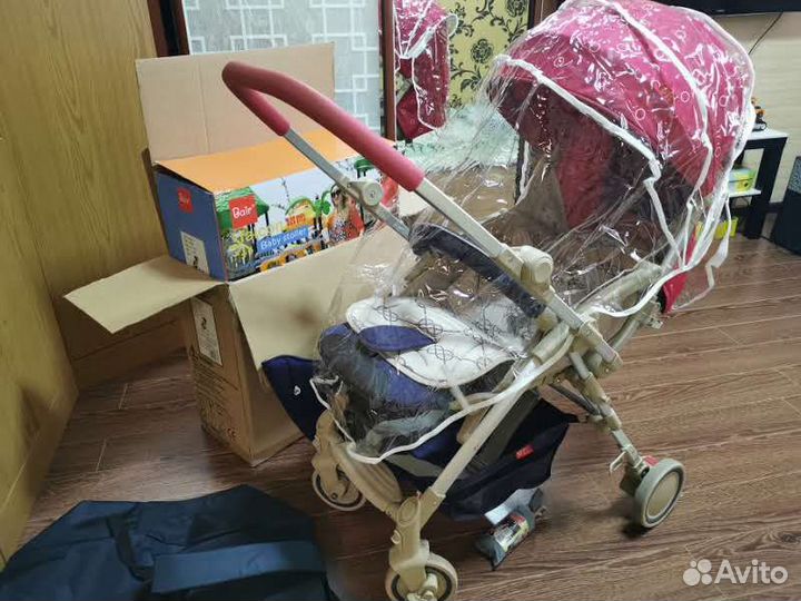 Коляска прогулочная складная