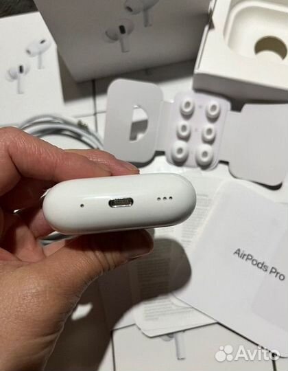 Наушники Apple AirPods Pro 2