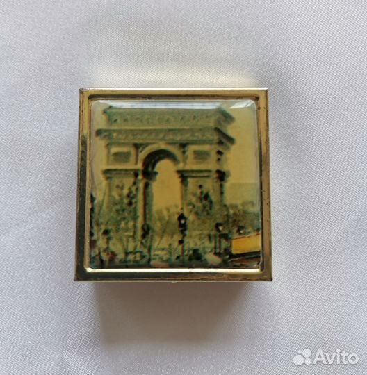 Шкатулка для украшений