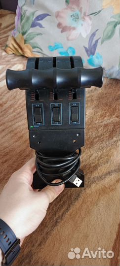 Продам Геймпад Logitech G Flight Throttle