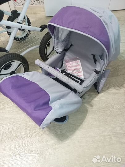 Продам коляску 3 в 1