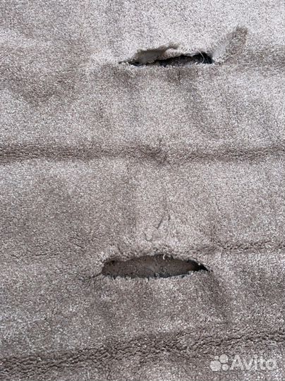 Ковролин остатки примерно 25-30 кв.м