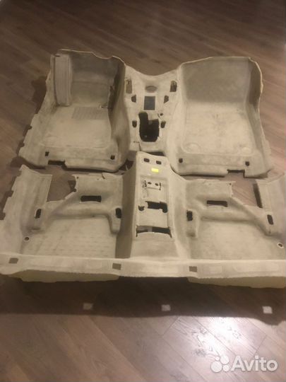 Обшивка пола облицовка ковролин BMW E81,82,88