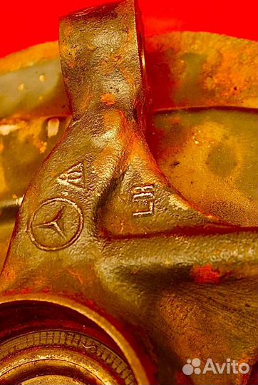 Кулак передний левый Mercedes W164 ML164 X164