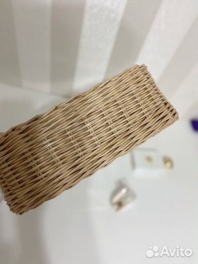 Корзина плетная, изделия из лозы