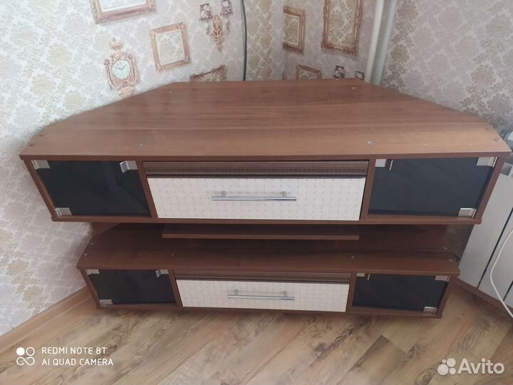 Тумба под телевизор