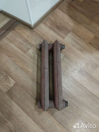 Радиатор отопления чугунный