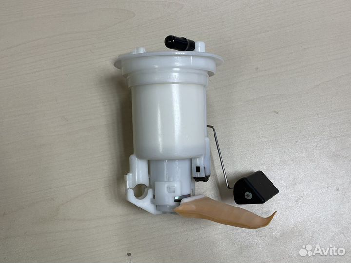 Насос топливный в сборе Mitsubishi Grandis