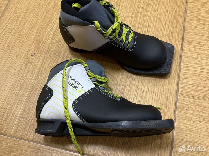 Ботинки лыжные