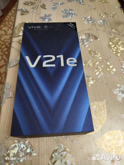 Vivo V21e, 8/128 ГБ