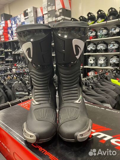 Мотоботы forma hornet