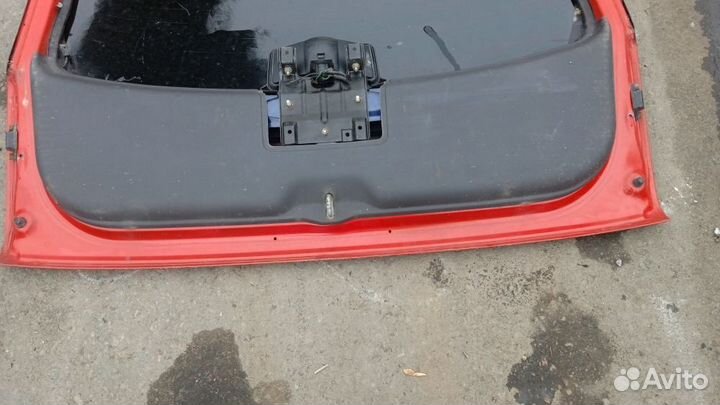 Крышка багажника Mitsubishi Eclipse