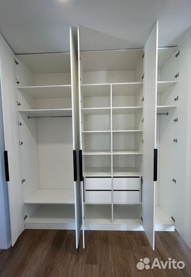 Шкаф распашной на заказ