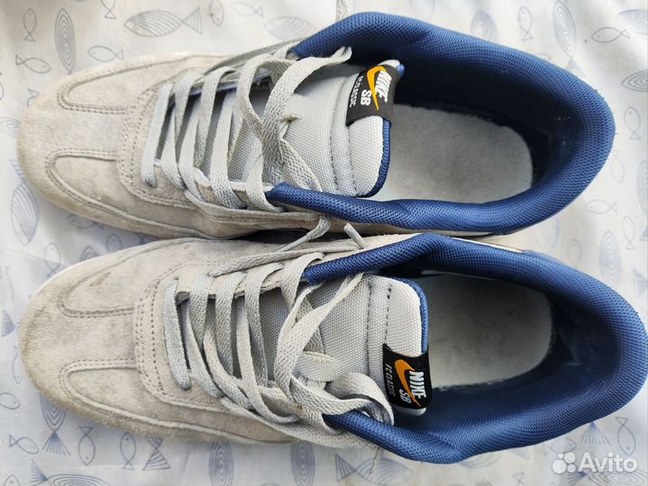 Кроссовки nike