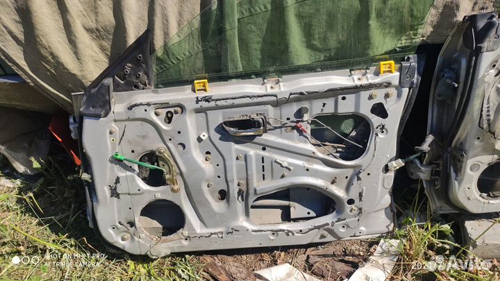 Двери Субару Легаси BH5