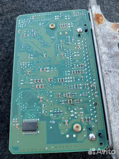 Блок управления двигателем volkswagen polo 3