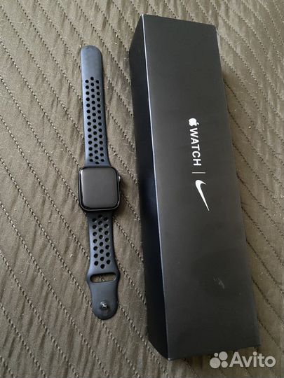 Часы apple watch 5 nike 44mm