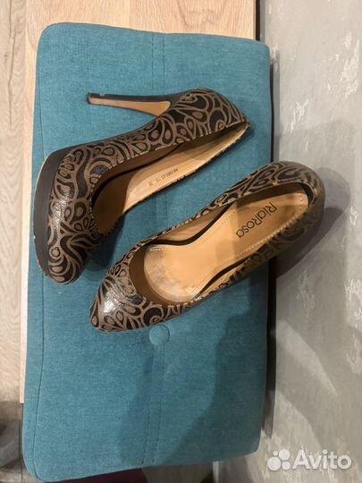 Туфли женские 39 размер