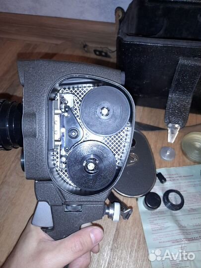 Кинокамера Кварц 2М. Как новый. Комплект