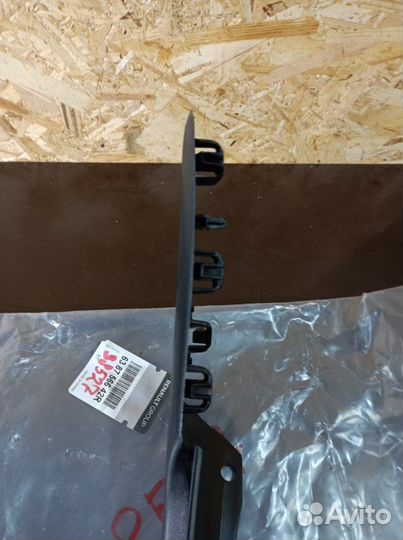 Накладка крыла передняя левая Renault Kaptur