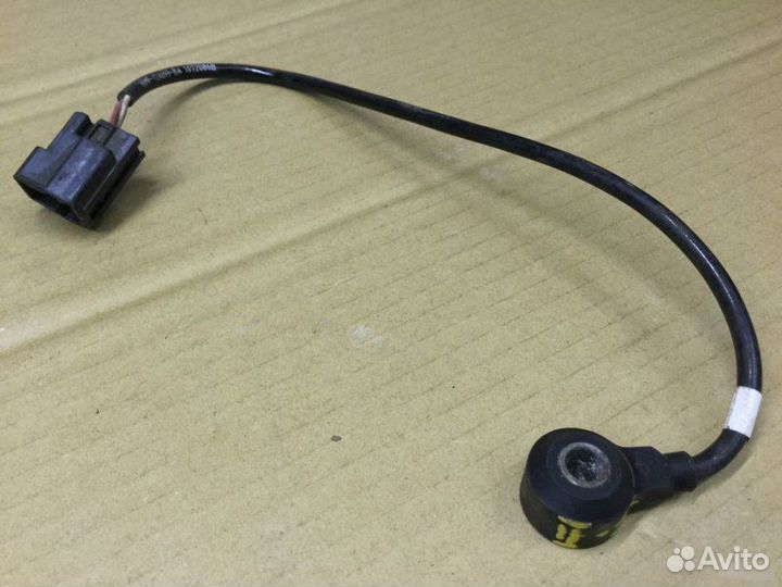 Датчик детонации Ford Focus 2 2008-2011