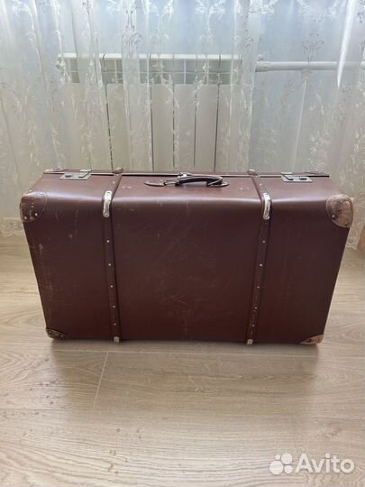 Чемодан Ретро
