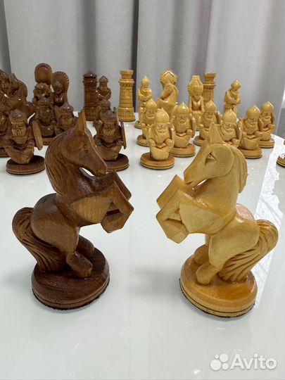 Шахматные фигуры ручной работы
