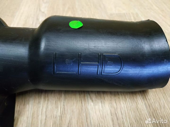 Пыльник рулевой колонки Nissan Primera P11