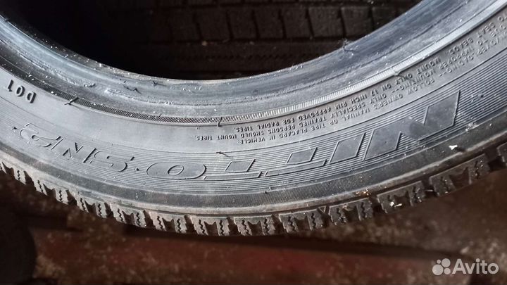 Nitto Invo 215/50 R17