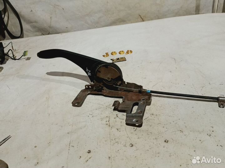 Рычаг трос ручника grand cherokee WJ