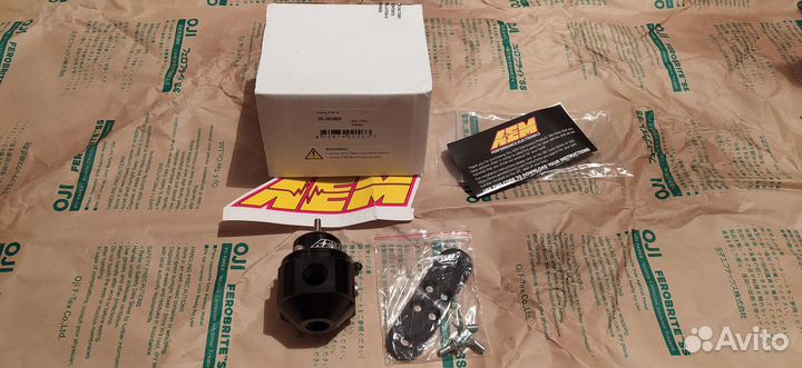 Регулятор давления топлива AEM 25-302BK 6AN (USA)