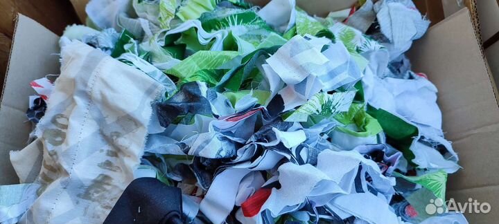 Лоскут,обрезки ткани, полосками