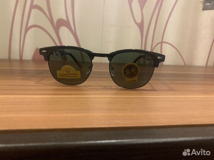 Солнцезащитные очки ray ban clubmaster